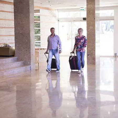 Delta Hotel 4*