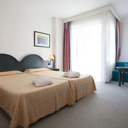 Delta Hotel 4*
