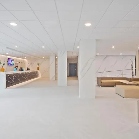 Delta Hotel 4*